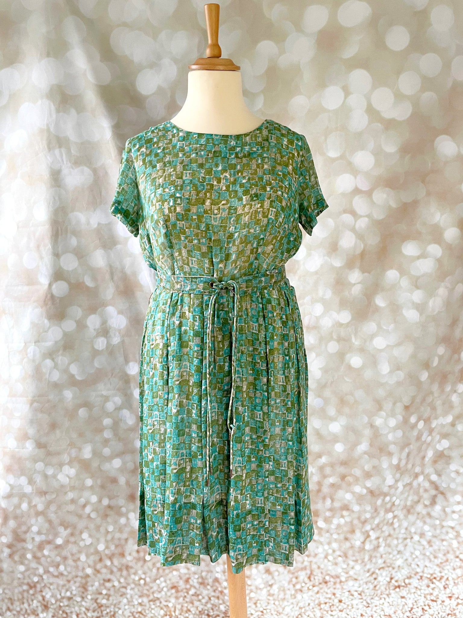 1960s Mosaic Sheer Dress – Voluptuous Vintage 1960s Mosaic Sheer Dress – Voluptuous Vintage
