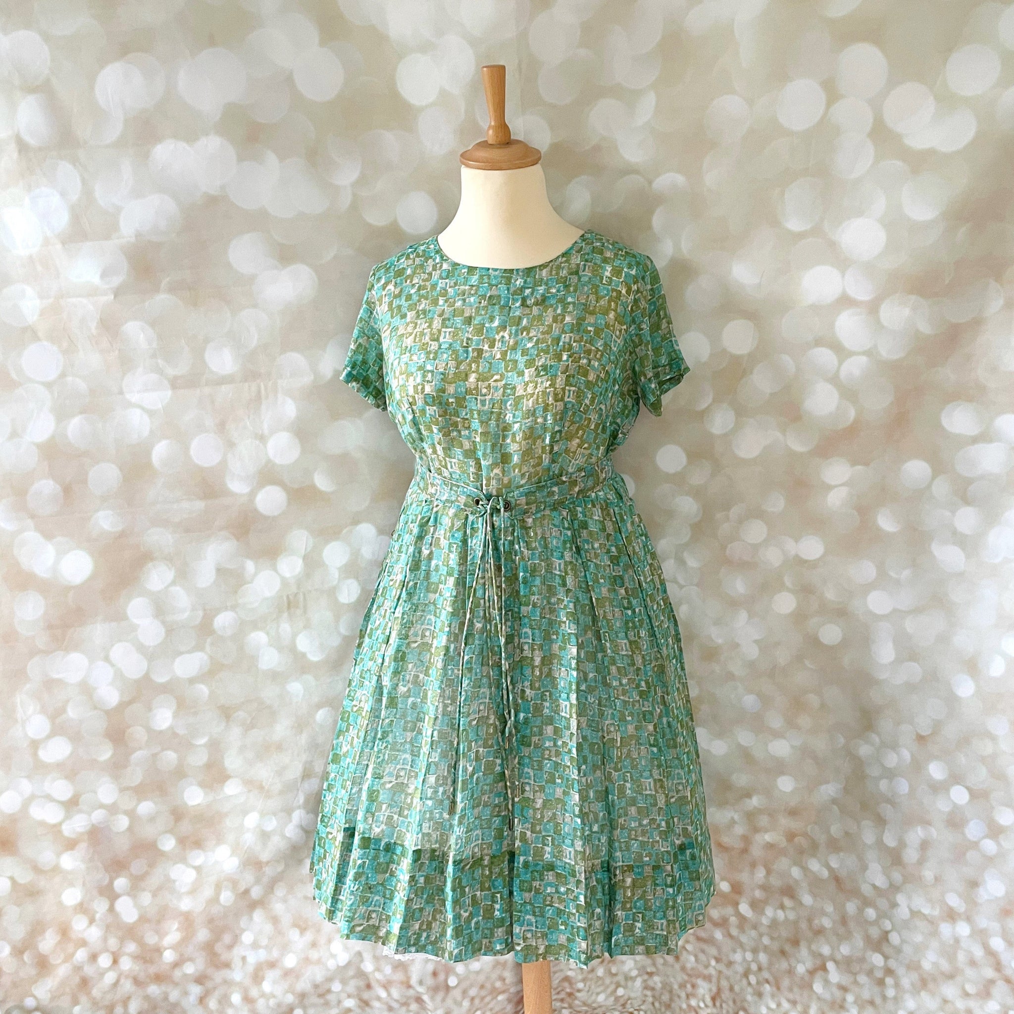 1960s Mosaic Sheer Dress – Voluptuous Vintage