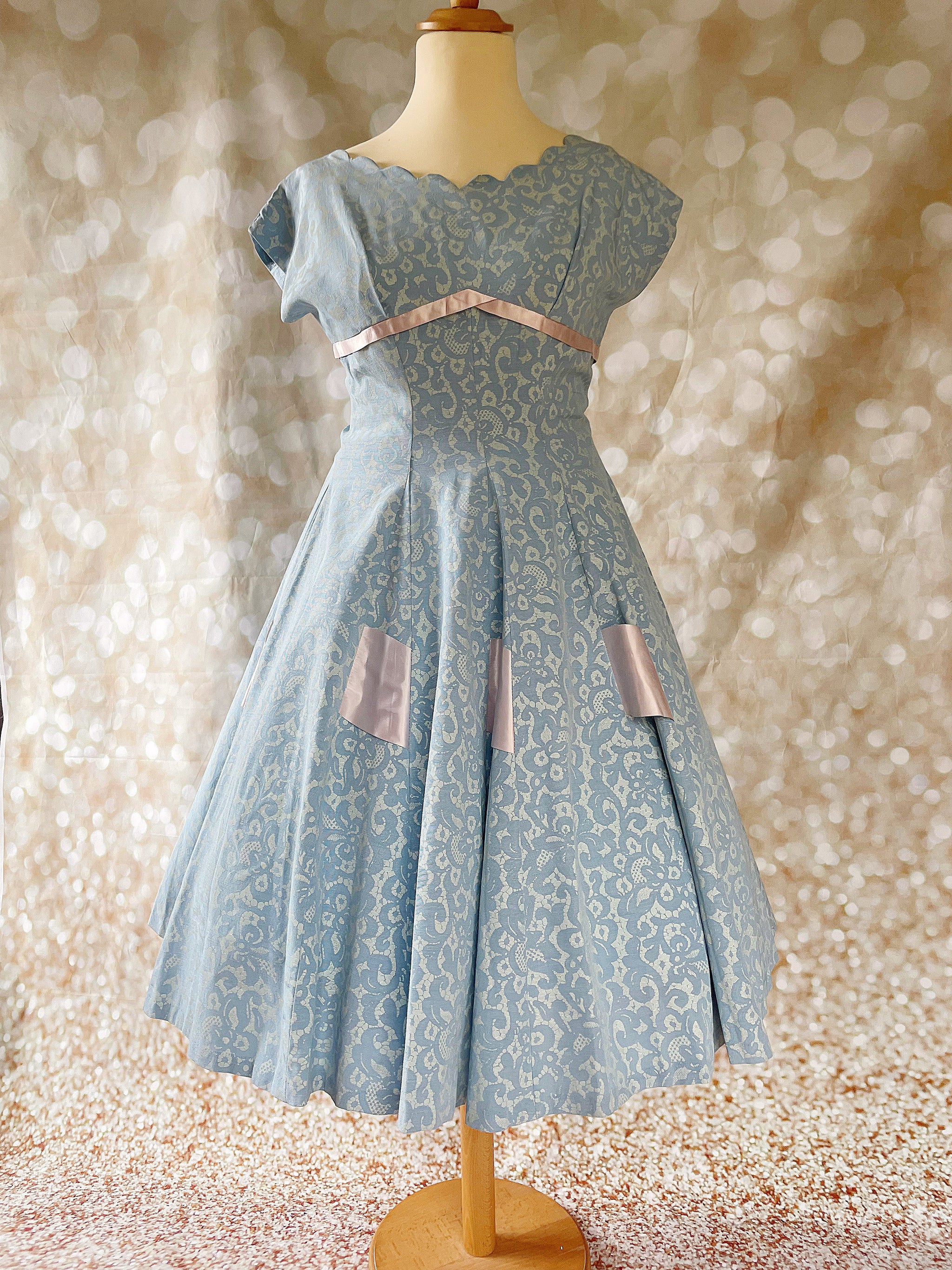 1940s Blue Lace Effect Brocade Prom Dress Voluptuous Vintage 1940s Blue Lace Effect Brocade Prom Dress Voluptuous Vintage