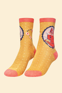 **Squirrel Cameo Bamboo Ankle Socks Socks Powder Mustard One Size 