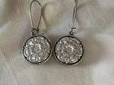 *Vintage Glass Button Silver Earrings Earrings Grandmother's Buttons Silver Gild Flower 